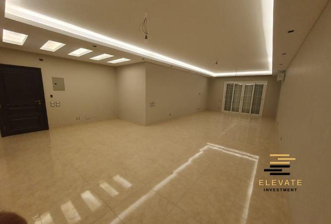 8088862 - Property Image 3