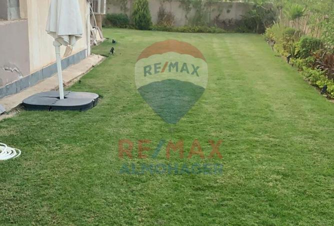 8277438 - Property Image 2