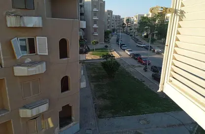 Apartment - 2 Bedrooms - 1 Bathroom for sale in Gamal Abdel Nasser Axis - The 3rd Settlement - New Cairo City - Cairo