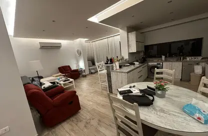 Apartment - 2 Bedrooms - 2 Bathrooms for rent in Lake View Residence - 5th Settlement Compounds - The 5th Settlement - New Cairo City - Cairo