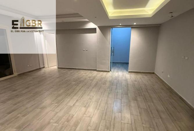 8097812 - Property Image 2
