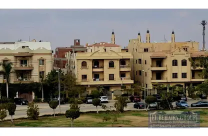 شقة - 3 غرف نوم - 3 حمامات للبيع في حى جنوب الاكايمية - مدينة القاهرة الجديدة - القاهرة