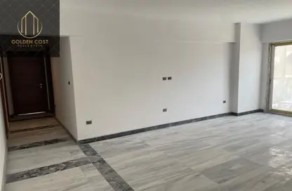 Apartment - 3 Bedrooms - 3 Bathrooms for rent in Mountain View iCity - 5th Settlement Compounds - The 5th Settlement - New Cairo City - Cairo