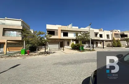 Villa - 4 Bedrooms - 4 Bathrooms for sale in Palm Hills Golf Extension - Al Wahat Road - 6 October City - Giza