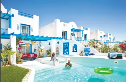 Townhouse - 3 Bedrooms - 3 Bathrooms for sale in Mountain View - Ras Al Hekma - North Coast