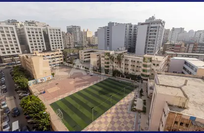 شقة - 3 غرف نوم - 2 حمامات للبيع في شارع محمد فوزي معاذ - سموحة - حي شرق - الاسكندرية