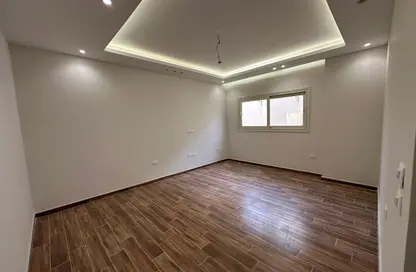 Apartment - 3 Bedrooms - 3 Bathrooms for rent in North Lotus - El Lotus - New Cairo City - Cairo