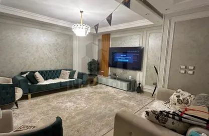 Duplex - 6 Bedrooms - 4 Bathrooms for sale in JAYD Residence - 5th Settlement Compounds - The 5th Settlement - New Cairo City - Cairo