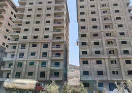 شقة - 3 غرف نوم - 2 حمامات for للبيع in حي الواحة - مدينة الشروق - القاهرة