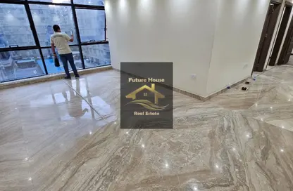 Office Space - Studio - 3 Bathrooms for rent in Business Plaza - Ring Road - Zahraa El Maadi - Hay El Maadi - Cairo