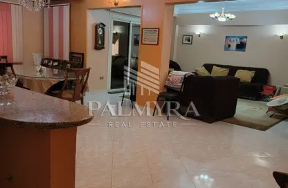 Apartment - 3 Bedrooms - 3 Bathrooms for sale in 4th District - 6 October City - Giza