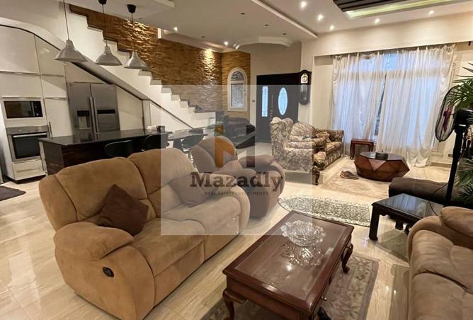 8112390 - Property Image 2