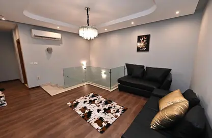 دوبلكس - 3 غرف نوم - 3 حمامات للايجار في ويستاون - كمبوندات الشيخ زايد - الشيخ زايد - الجيزة