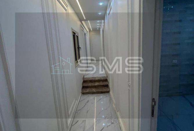 8058568 - Property Image 3