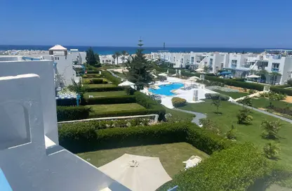 Chalet - 3 Bedrooms - 2 Bathrooms for sale in Mountain View - Ras Al Hekma - North Coast