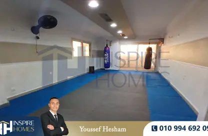 Office Space - Studio - 3 Bathrooms for rent in Al Ekbal St. - Laurent - Hay Sharq - Alexandria