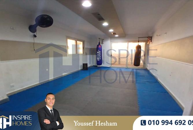7953994 - Property Image 2