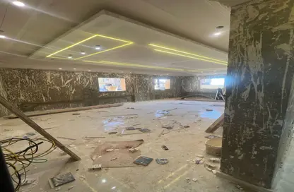 Apartment - 3 Bedrooms - 2 Bathrooms for sale in Abou El Houl - New Cairo City - Cairo