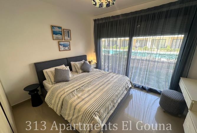 8211801 - Property Image 3