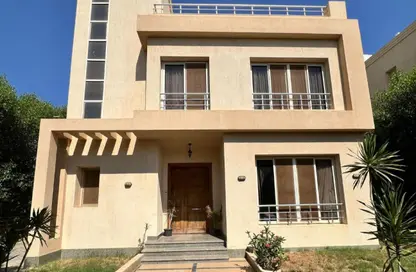 فيلا - 5 غرف نوم - 5 حمامات للبيع في 6 ويست - بيفرلي هيلز - كمبوندات الشيخ زايد - الشيخ زايد - الجيزة