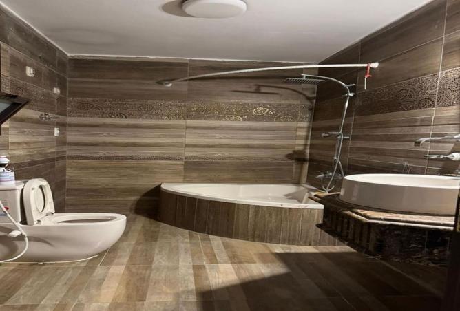 8367404 - Property Image 2