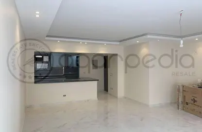 Apartment - 3 Bedrooms - 3 Bathrooms for rent in Mountain View iCity - 5th Settlement Compounds - The 5th Settlement - New Cairo City - Cairo