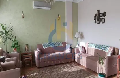Roof - 3 Bedrooms - 2 Bathrooms for sale in East The Academy - New Cairo City - Cairo