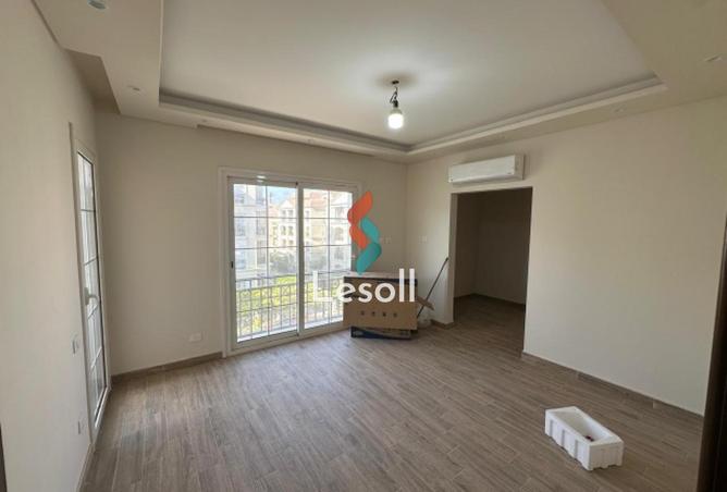 8304825 - Property Image 2