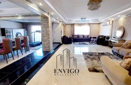 Apartment - 3 Bedrooms - 2 Bathrooms for sale in Abou Dawoud Al Zahery St. - 6th Zone - Nasr City - Cairo