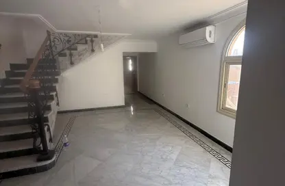 Duplex - 3 Bedrooms - 2 Bathrooms for rent in Street 269 - New Maadi - Hay El Maadi - Cairo