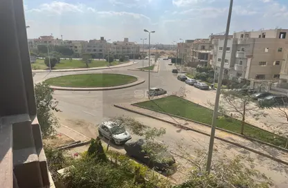 شقة - 3 غرف نوم - 2 حمامات للبيع في شارع ليلي مراد - الياسمين 5 - الياسمين - مدينة القاهرة الجديدة - القاهرة