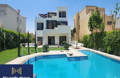 Villa for sale in Palm Hills Golf Views - Cairo Alexandria Desert Road - 6 October City - Giza