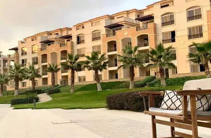 Apartment - 3 Bedrooms - 2 Bathrooms for sale in Stone Residence - 5th Settlement Compounds - The 5th Settlement - New Cairo City - Cairo