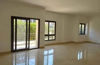 Apartment - 2 Bedrooms - 2 Bathrooms for sale in Mountain View iCity - 5th Settlement Compounds - The 5th Settlement - New Cairo City - Cairo