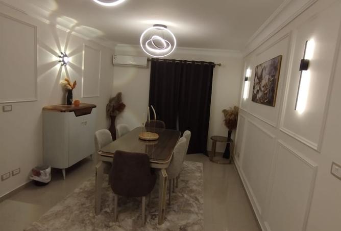 8125327 - Property Image 2
