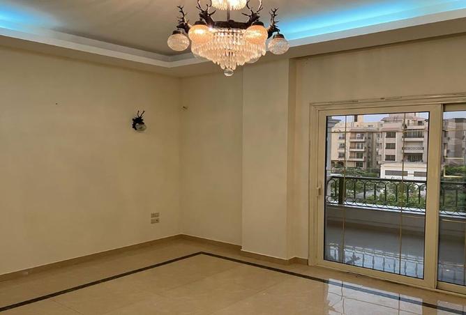 8024627 - Property Image 2