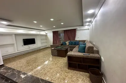 Apartment - Studio - 2 Bathrooms for rent in Al Basrah St. - Mohandessin - Giza