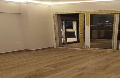 Apartment - 3 Bedrooms - 3 Bathrooms for rent in Mountain View iCity - 5th Settlement Compounds - The 5th Settlement - New Cairo City - Cairo