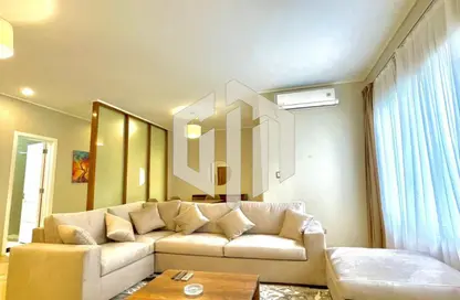 شقة - 2 غرف نوم - 2 حمامات للبيع في فيلدج جيت - المستثمرين الجنوبية - مدينة القاهرة الجديدة - القاهرة