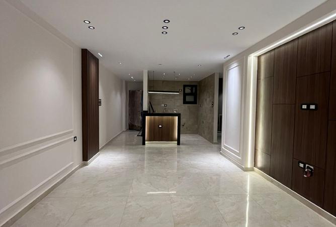 8362553 - Property Image 3