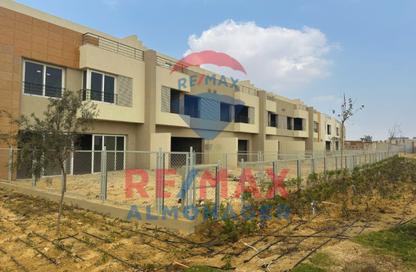 تاون هاوس - 4 غرف نوم - 4 حمامات للبيع في ذا كراون - طريق مصر اسكندرية الصحراوي - مدينة 6 أكتوبر - الجيزة