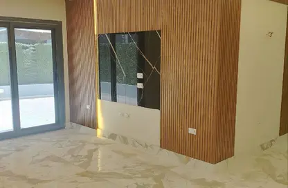 Apartment - 2 Bedrooms - 2 Bathrooms for rent in Sun Capital - Fayoum Desert road - 6 October City - Giza