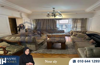 Apartment - 2 Bedrooms - 1 Bathroom for rent in Khaled Ibn Al Walid St. - Miami - Hay Awal El Montazah - Alexandria