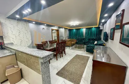 شقة - 2 غرف نوم - 2 حمامات للايجار في شارع البطل احمد عبد العزيز - المهندسين - الجيزة