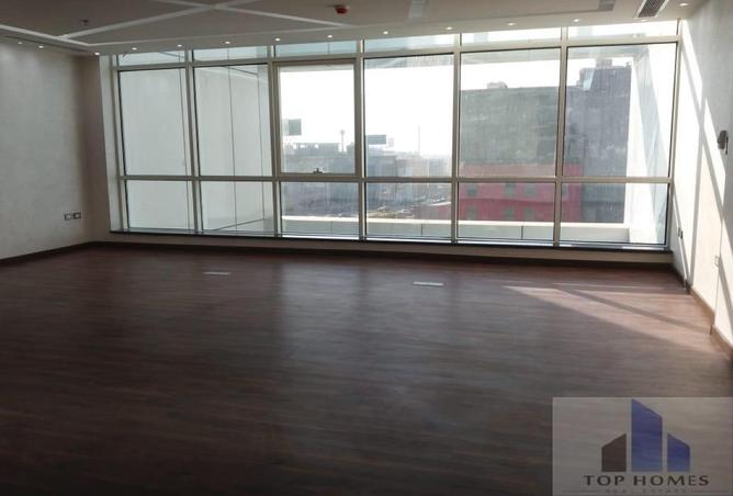 8181674 - Property Image 2