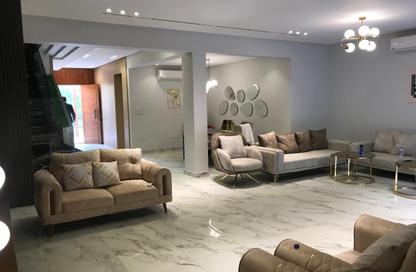 Villa - 4 Bedrooms - 4 Bathrooms for sale in Palm Hills October - Cairo Alexandria Desert Road - 6 October City - Giza