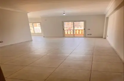 Apartment - 3 Bedrooms - 3 Bathrooms for sale in South Lotus - El Lotus - New Cairo City - Cairo