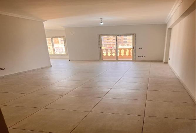 8027329 - Property Main Image