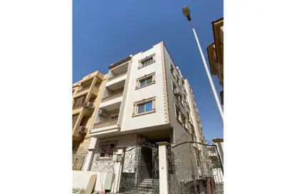 Apartment - 2 Bedrooms - 1 Bathroom for sale in Gardenia Springs - Ext North Inves Area - New Cairo City - Cairo
