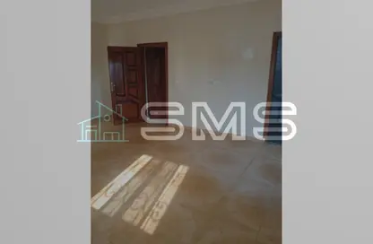 Apartment - 3 Bedrooms - 2 Bathrooms for rent in Al Gezira St. - South Investors Area - New Cairo City - Cairo